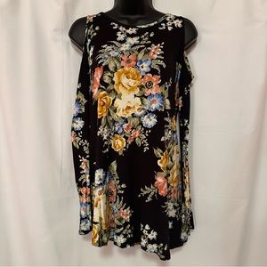 NWT Floral Cold Shoulder Tunic Top